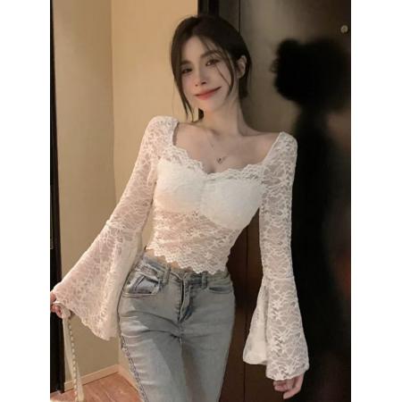 FA40206# 带胸垫喇叭袖蕾丝衫露锁骨法式修身显瘦百搭露脐短款黑色外穿上衣  服裝批發女裝批發服飾貨源