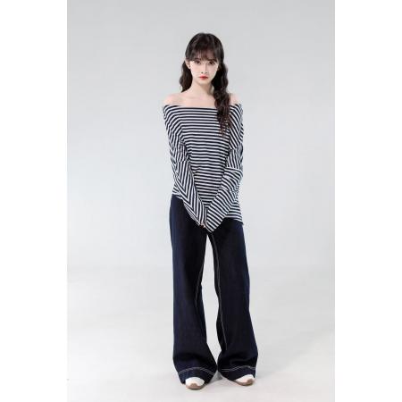 FA40218# 秋季松弛感斜肩条纹套头T恤衫百搭不规则长袖上衣  服裝批發女裝批發服飾貨源