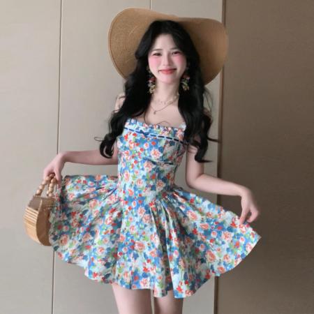 FA40227# 新款法式度假风蓝色碎花吊带连衣裙子女夏季法式a字掐腰短裙  服裝批發女裝批發服飾貨源