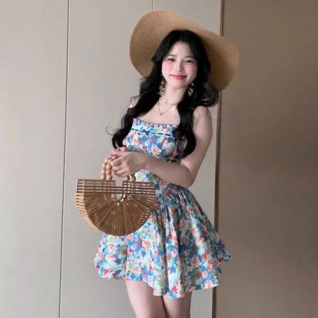 FA40227# 新款法式度假风蓝色碎花吊带连衣裙子女夏季法式a字掐腰短裙  服裝批發女裝批發服飾貨源