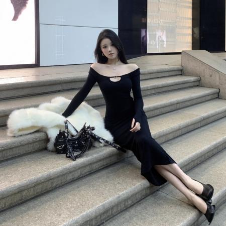 FA40264# 方领镂空长袖修身显瘦长袖连衣裙中长款  服裝批發女裝批發服飾貨源