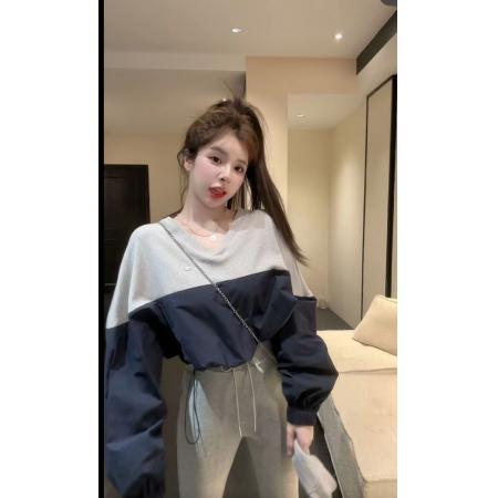 FA40345# 小众长袖拼色V领T恤宽松型上衣 服裝批發女裝批發服飾貨源