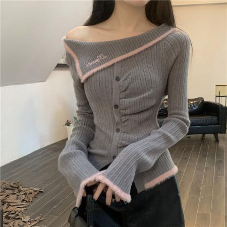 FA40477# 新款甜辣风一字肩毛衣女春秋季毛绒拼接翻领针织开衫打底衫上衣 服裝批發女裝批發服飾貨源