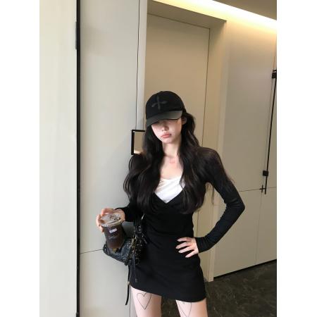 FA40563# 人棉黑色V领假两件天丝t恤女早秋显瘦内搭打底上衣 服裝批發女裝批發服飾貨源
