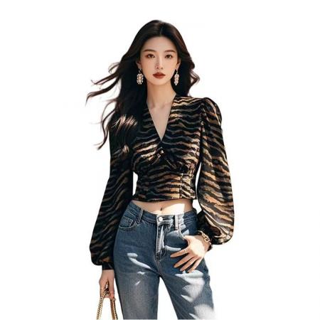 YF5880# 图片性感欲女风灯笼袖V领拼接收腰露肩野性豹纹小辣椒时尚上衣 服裝批發女裝批發服飾貨源