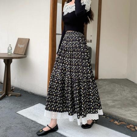 FA40607# 模特秋冬韩系风拼接碎花A字半身裙长款蕾丝花边摆碎花裙 服裝批發女裝批發服飾貨源