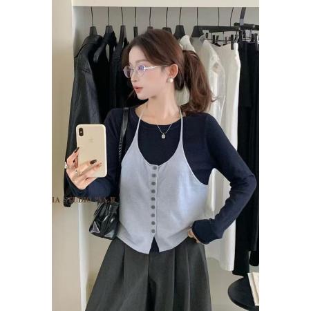 FA40667# 早秋款简约慵懒氛围感撞色挂脖假两件针织衫 服裝批發女裝批發服飾貨源
