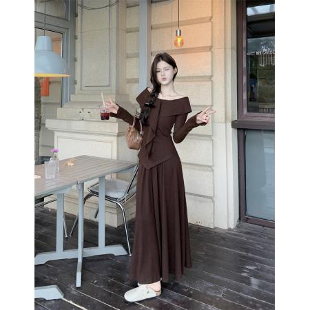 FA40683# 修身V领针织衫不规则显瘦中长裙两件套装 服裝批發女裝批發服飾貨源