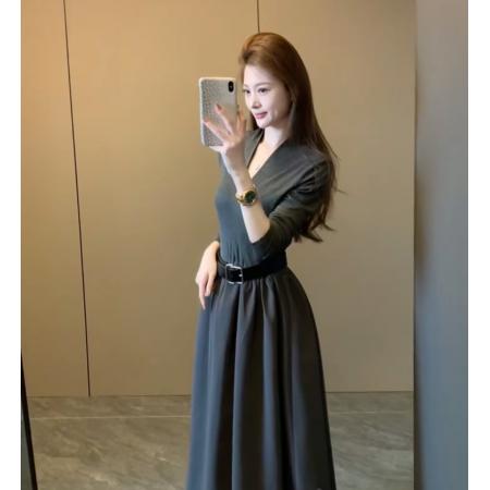 FA40768# 法式设计感气质复古收腰显瘦v领连衣裙女秋季高级感A字长裙配腰带 服裝批發女裝批發服飾貨源