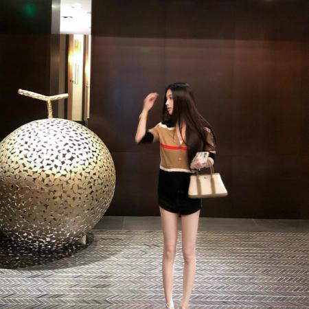 FA40826# 气质V领开衫毛衣套装女夏季复古撞色条纹长袖上衣薄款外套 服裝批發女裝批發服飾貨源