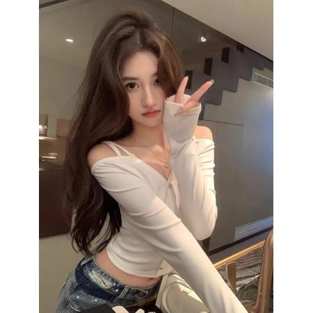 FA40844# 秋季款长袖V领露肩纯色修身高腰套头针织内搭打底衫女 服裝批發女裝批發服飾貨源