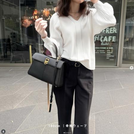 FA40851# 网红V领女灯笼袖宽松压褶女蕾丝衫拼接针织上衣 服裝批發女裝批發服飾貨源