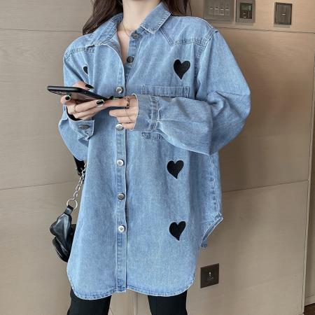 FA40918# 新款爱心刺绣韩版时尚百搭宽松牛仔大版长袖衬衣 服裝批發女裝批發服飾貨源