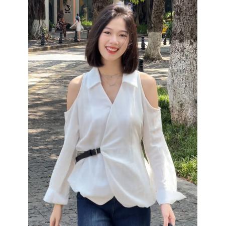 FA40967# 不规则露肩白色衬衫女设计感小众秋季法式收腰上衣巨好看独特衬衣 服裝批發女裝批發服飾貨源
