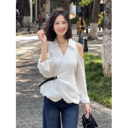 FA40967# 不规则露肩白色衬衫女设计感小众秋季法式收腰上衣巨好看独特衬衣 服裝批發女裝批發服飾貨源