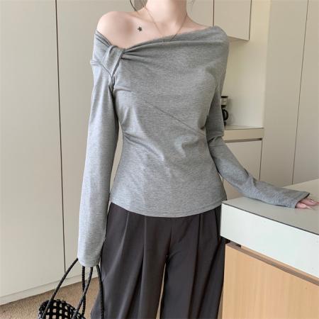 FA41053# 韩系温柔风长袖T恤女秋季小心机不规则扭褶显瘦上衣 服裝批發女裝批發服飾貨源