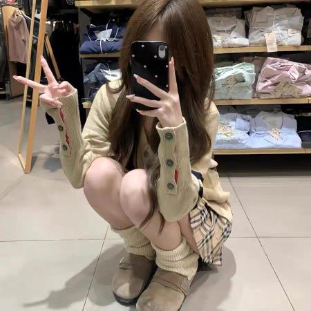 FA41362# 慵懒风针织开衫上衣女春秋季新款宽松毛衣小个子百褶短裙两件套装 服裝批發女裝批發服飾貨源
