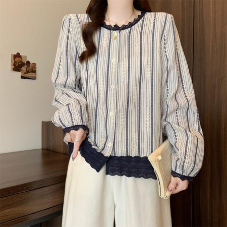 FA41394# 秋季新款大码女装韩系撞色蕾丝拼接条纹设计显瘦衬衫上衣 服裝批發女裝批發服飾貨源