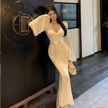 FA41412# 纯欲性感V领蕾丝长袖连衣裙女秋季新款气质收腰显瘦包臀鱼尾长裙 服裝批發女裝批發服飾貨源