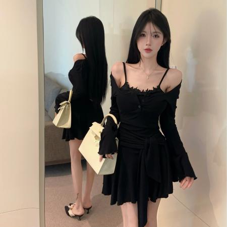 FA41651# 设计感吊带花边连衣裙气质纯欲收腰假两件短裙 服裝批發女裝批發服飾貨源