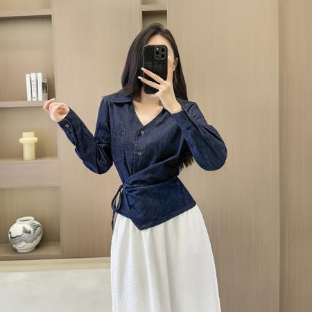FA41772# 复古长袖牛仔衬衫女绑带扭结系带不规则设计港风衬衣上衣 服裝批發女裝批發服飾貨源