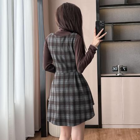FA41792# 秋季韩版时尚休闲穿搭一整套女格子背带连衣裙打底衫两件套 服裝批發女裝批發服飾貨源