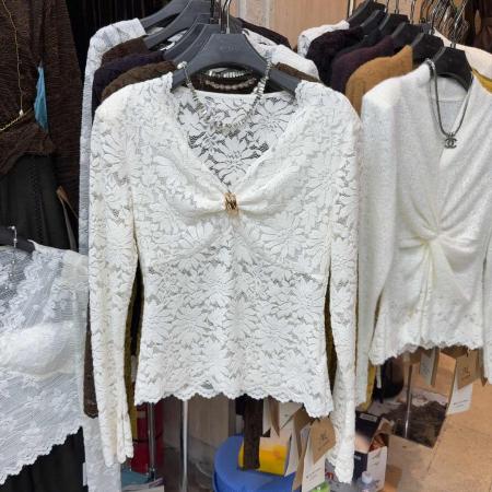 FA41962# 秋冬季新款韩版时尚V领蕾丝打底衫上衣女长袖小衫T恤气质内搭 服裝批發女裝批發服飾貨源