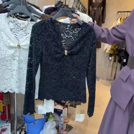 FA41962# 秋冬季新款韩版时尚V领蕾丝打底衫上衣女长袖小衫T恤气质内搭 服裝批發女裝批發服飾貨源