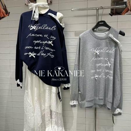 FA41967# 大码300斤设计感卫衣长袖女韩系风秋季露肩花边拼接字母蝴蝶结潮 服裝批發女裝批發服飾貨源