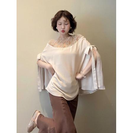 FA42026# 设计感小众网纱拼接珍珠斗篷女夏季蝴蝶结上衣小香风高级显瘦衬衫 服裝批發女裝批發服飾貨源