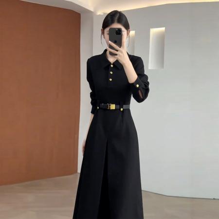FA42097# 法式赫本风黑色收腰连衣裙女秋季大码胖mm显瘦高级独特漂亮长裙子