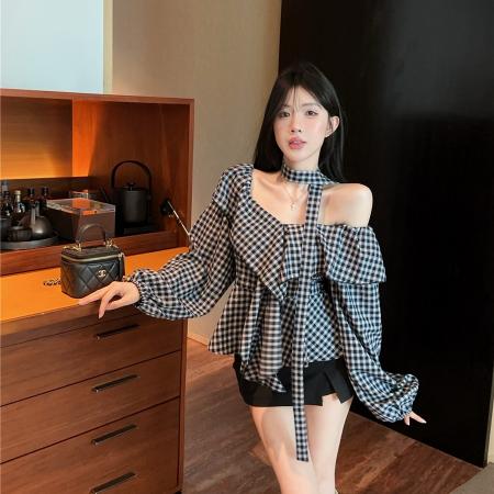 FA42205# 性感辣妹一字肩格纹荷叶边衬衫修身显瘦不规则收腰长袖上衣