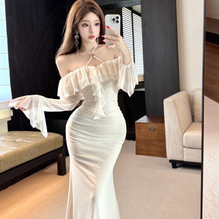 FA42250# 江南美人绝美高级感温柔纯欲性感设计感挂脖包臀礼服包臀长裙
