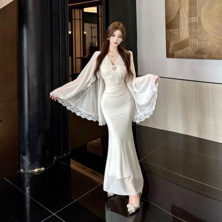 FA42252# 江南美人绝美高级感温柔纯欲性感飘带连肩袖设计感礼服显瘦裙