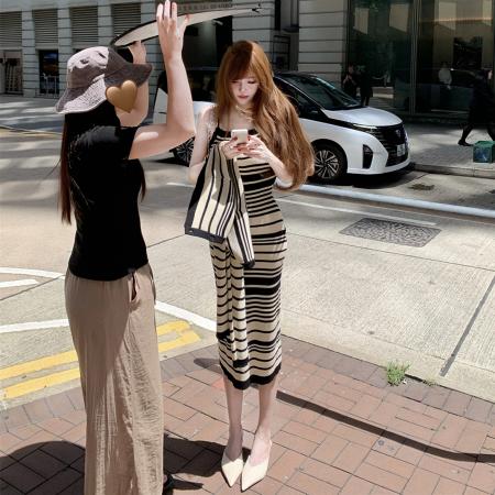 FA42516# 套装女条纹吊带长裙针织开衫两件套 服裝批發女裝批發服飾貨源