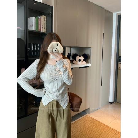 FA42525# 秋装新款胖mm大码纯欲修身v领长袖T恤褶皱不规则打底上衣 服裝批發女裝批發服飾貨源