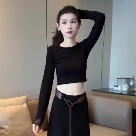 FA42545# 爽棉黑后背镂空蕾丝拼接长袖T恤女秋显瘦极简上衣 服裝批發女裝批發服飾貨源
