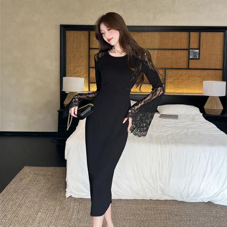 FA42586# 蕾丝拼接小黑裙拿捏优雅高级感秒变气质女神秋冬打底外套长裙 服裝批發女裝批發服飾貨源