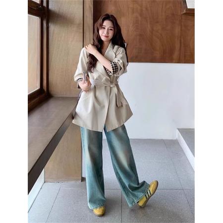 FA42592# 一粒扣斗篷风衣女设计感显瘦外套复古格纹拼接小个子中长款大衣 服裝批發女裝批發服飾貨源