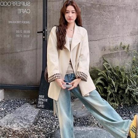 FA42592# 一粒扣斗篷风衣女设计感显瘦外套复古格纹拼接小个子中长款大衣 服裝批發女裝批發服飾貨源