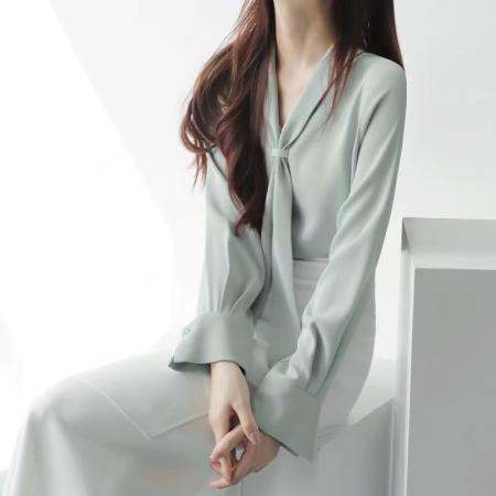 FA42792# 设计感长袖衬衫女春秋飘带领高级感上衣气质通勤白色衬衣 服裝批發女裝批發服飾貨源