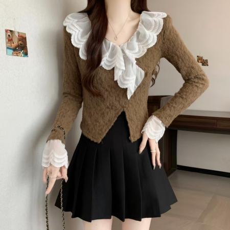 FA42858# 法式V领别致荷叶边娃娃领拼色蕾丝加厚百搭长袖内搭上衣 服裝批發女裝批發服飾貨源