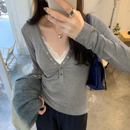 图蕾丝拼接V领内搭修身打底衫女秋冬新款辣妹可外穿长袖T恤 服裝批發女裝批發服飾貨源