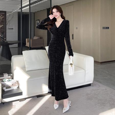 视频秋冬季新款亮丝v领弹力高端长裙包臀连衣裙 服裝批發女裝批發服飾貨源