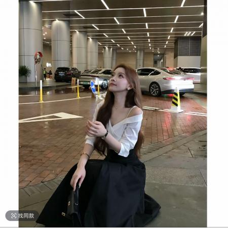 LN76311# 秋季新款韩系气质修身露肩吊带长袖衬衫