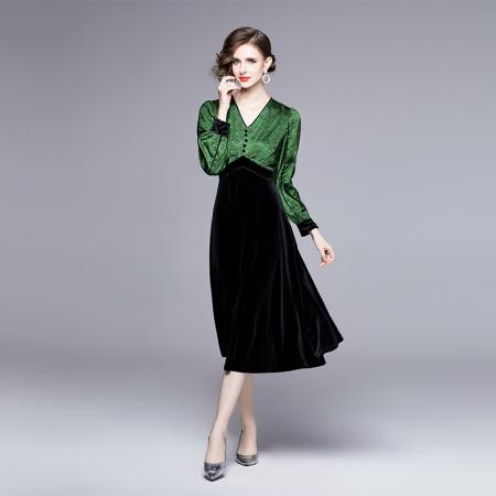 FA43064# -秋季新款复古假两件长袖印花拼接V领钉珠丝绒连衣裙女 服裝批發女裝批發服飾貨源