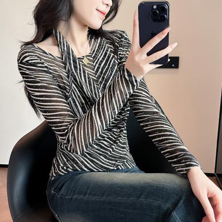 FA43081# 秋新款烫钻挂领条纹网纱长袖t恤女时尚修身性感打底衫女 服裝批發女裝批發服飾貨源
