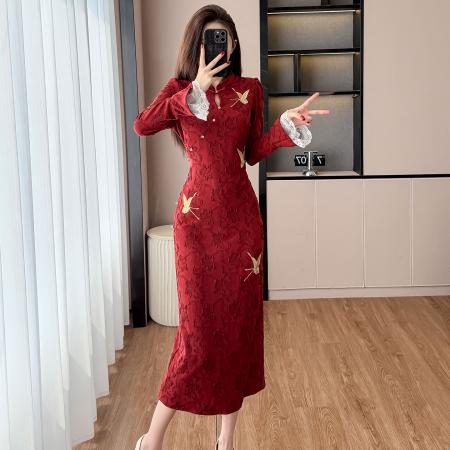 FA43095# 新中式蝴蝶刺绣旗袍长袖提花红色长裙敬酒服订婚礼服回门 服裝批發女裝批發服飾貨源