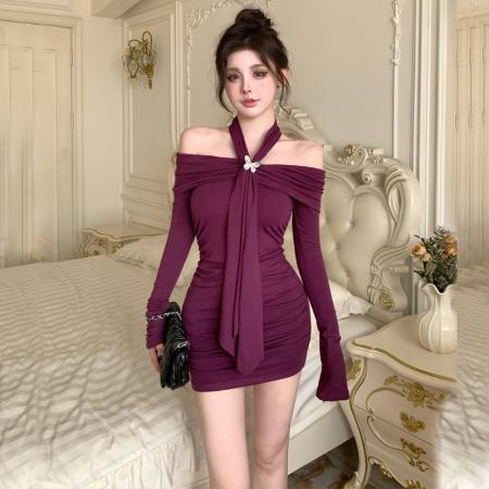 FA43100# 新款韩版时尚一字肩挂脖长袖包臀连衣裙 服裝批發女裝批發服飾貨源