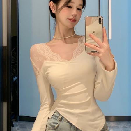 FA43104# 纯欲性感甜美辣妹V领蕾丝长袖T恤女打底衫紧身短款V领不规则上衣 服裝批發女裝批發服飾貨源